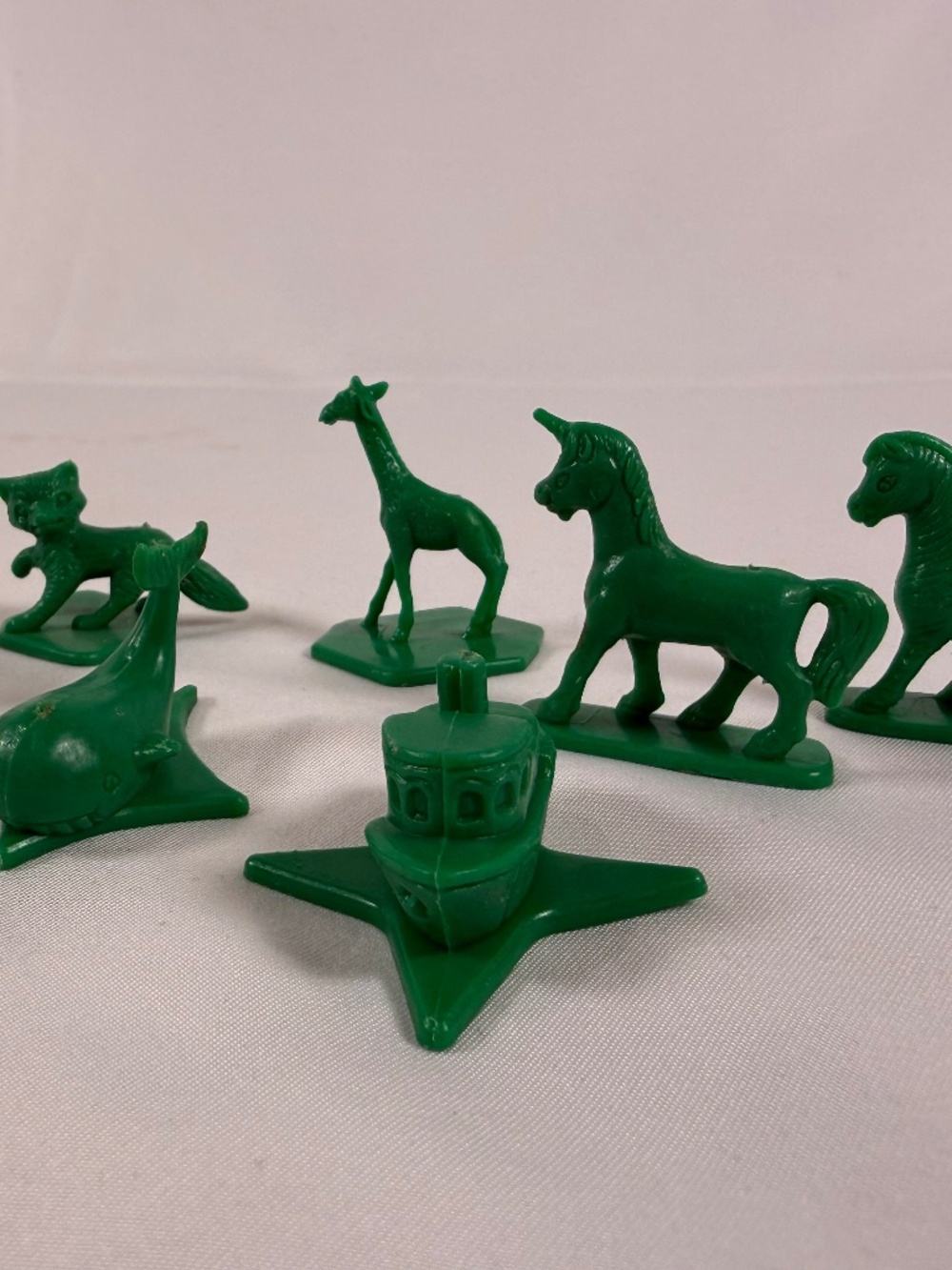 Vintage Tupperware TupperToys Busy Blocks 8 Green Alphabet Figures 1970s